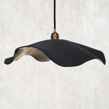 Load image into Gallery viewer, The Marilyn